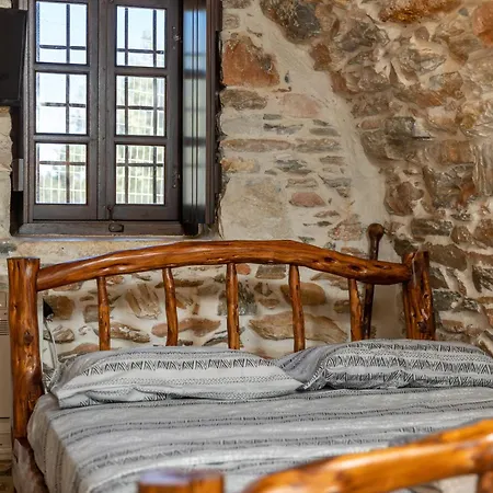 Mitatos - Authentic Naxian * Ligaridia