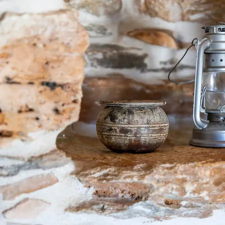 Mitatos Naxos - Apeiranthos בית נופש Ligaridia