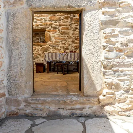Mitatos Naxos - Apeiranthos