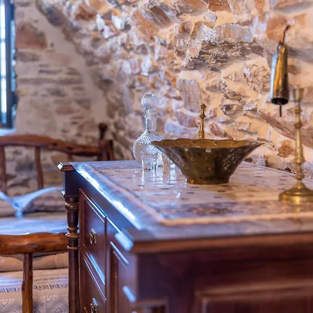 Mitatos Naxos - Apeiranthos * Ligaridia