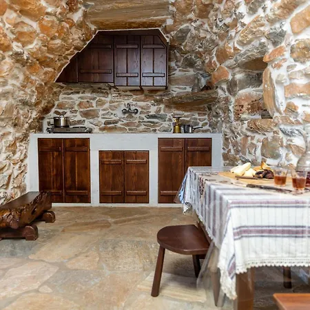 Mitatos - Authentic Naxian * Ligaridia
