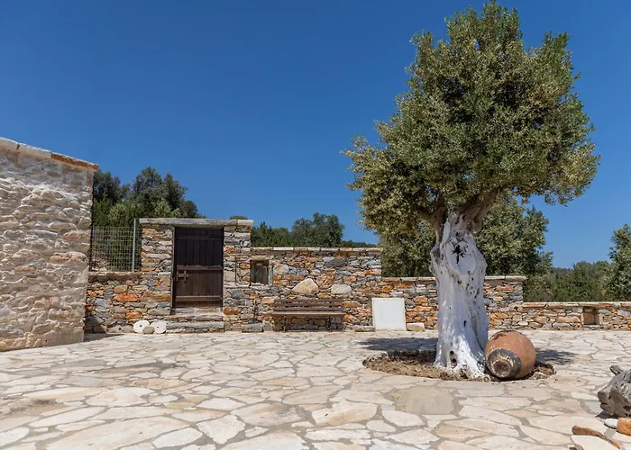 Mitatos Naxos - Apeiranthos Ligaridia