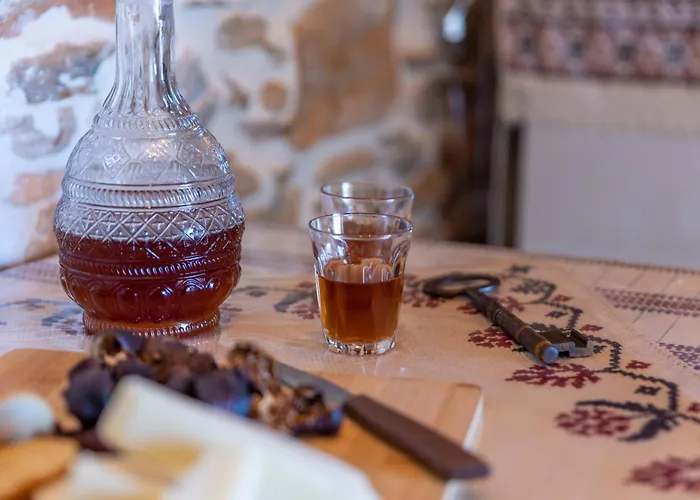 Mitatos Naxos - Apeiranthos Holiday home Ligaridia